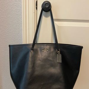 Coach Tote